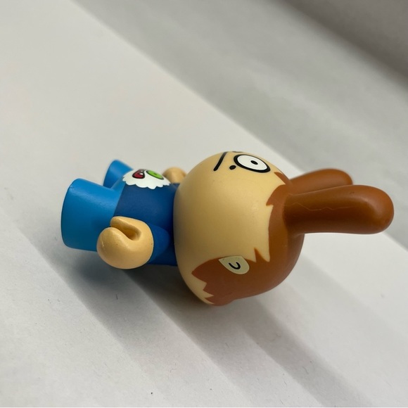 Kidrobot Dunny 2005 2 Faced Zoltan Vinyl Fig David Horvath - Picture 3 of 6